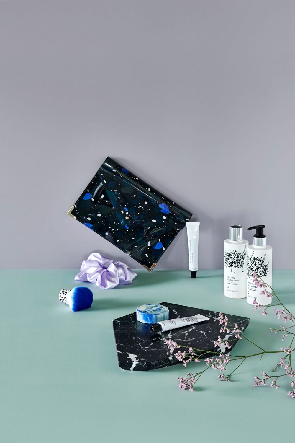 Penta n°01 — Surplus Marble Black